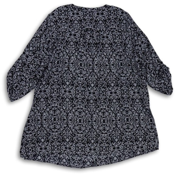 NWT AVENUE BUTTON FRONT SCROLL PRINT ROLL-TAB SLEEVE TUNIC BLACK/WHITE 18/20 - Picture 2 of 7